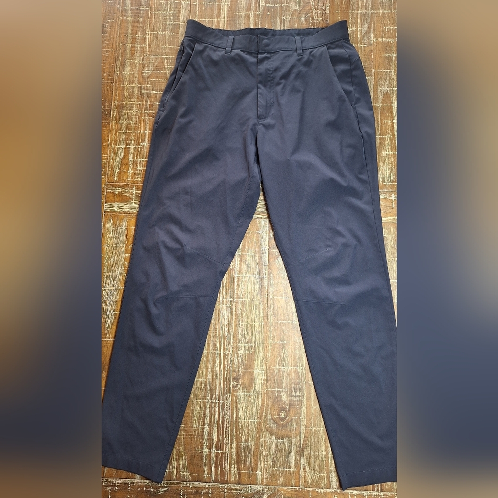 Fabletics The Only Pant‎ Mens 30x29(Tag 29x32) Blue Classic Fit Chino Athletic